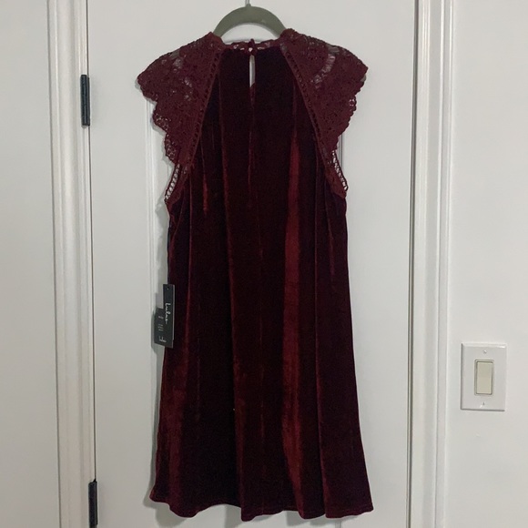 Lulu’s Who’s Who Burgundy Crocheted Velvet Dress - Picture 6 of 7